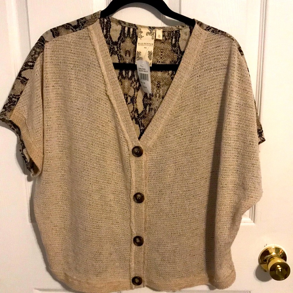 Blu-Pepper, over sized sweater, size XS, snake skin pattern,browns